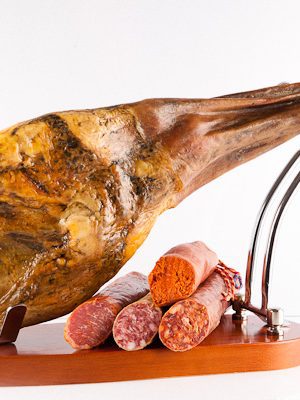 Lote Ibérico completo con Paleta, Lomo, Chorizo, Salchichón y Sobrasada de Bellota 100%