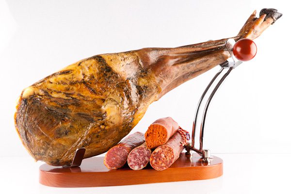 Lote Ibérico Completo de Bellota – Paleta, Lomo, Chorizo, Salchichón y Sobrasada Lote Ibérico completo con Paleta, Lomo, Chorizo, Salchichón y Sobrasada de Bellota 100%