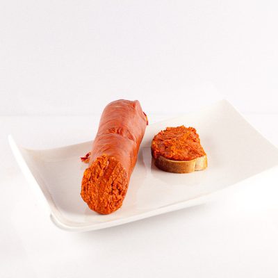 Sobrasada Ibérica 600 g elaborada con carne de cerdo ibérico y pimentón de la Vera curada artesanalmente